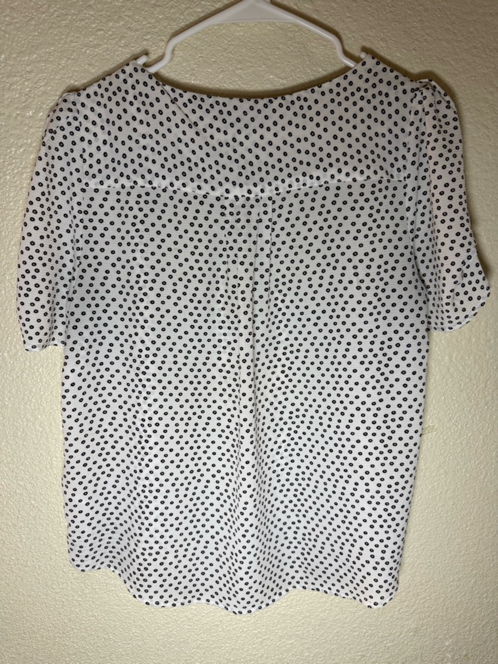 Adrianna Papell Black Dot Print Blouse on Ivory - Picture 3 of 6